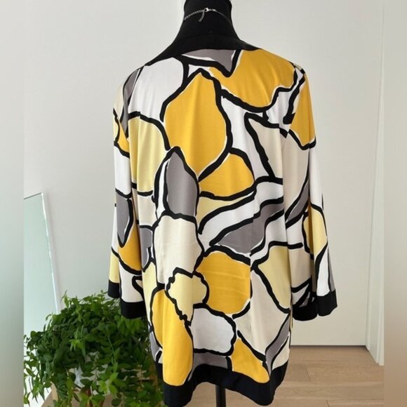 STYLE & CO Flowy Button Front Blouse Yellow Cream Black 3/4 Bell Sleeve Abstract - Picture 4 of 12